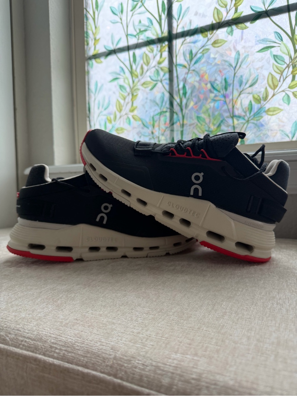 On Running Men's Cloudnova 2 Black White with Red Accents Athletic Shoes 7.5